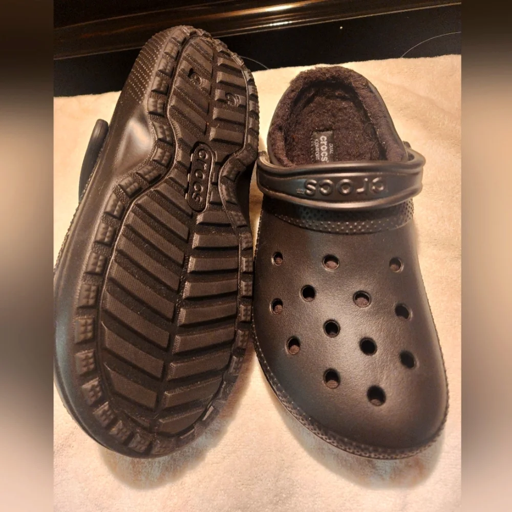 Crocs - Picture 1 of 1